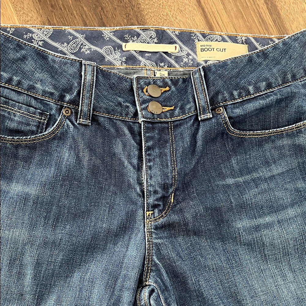 Gap Dark Blue Mid Rise Bootcut Jeans - Size 30R - Picture 2 of 10
